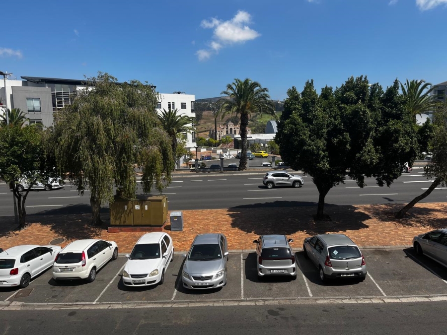 To Let commercial Property for Rent in Bo Oakdale Western Cape